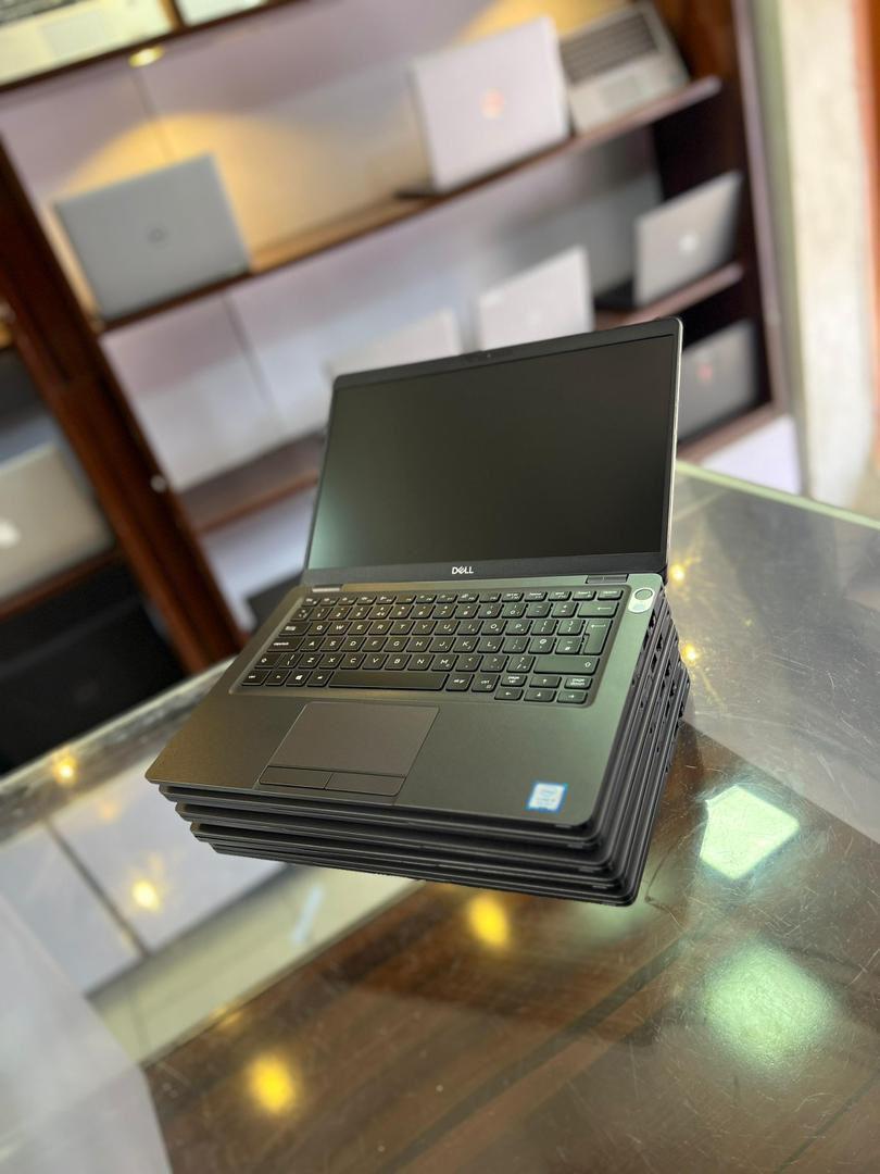 Dell Latitude 5300